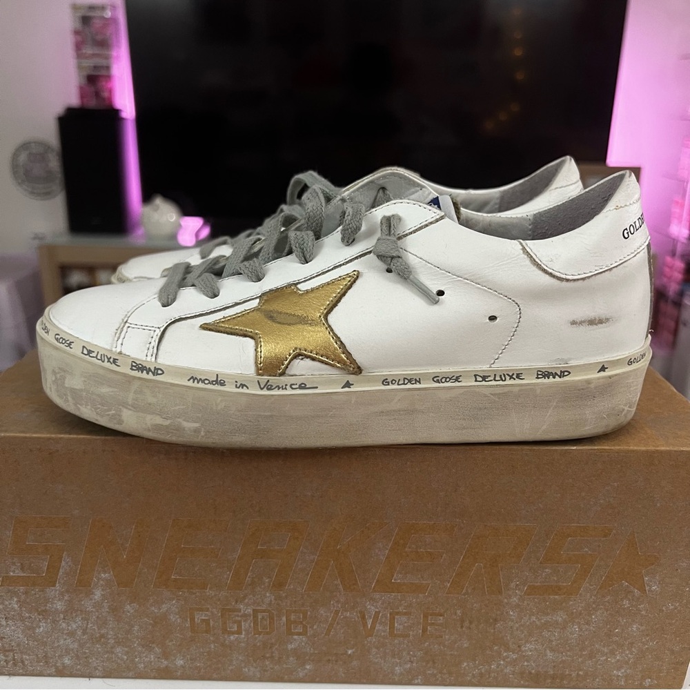 Golden Goose Hi-Star with Metallic Gold Star - Picture 2 of 10